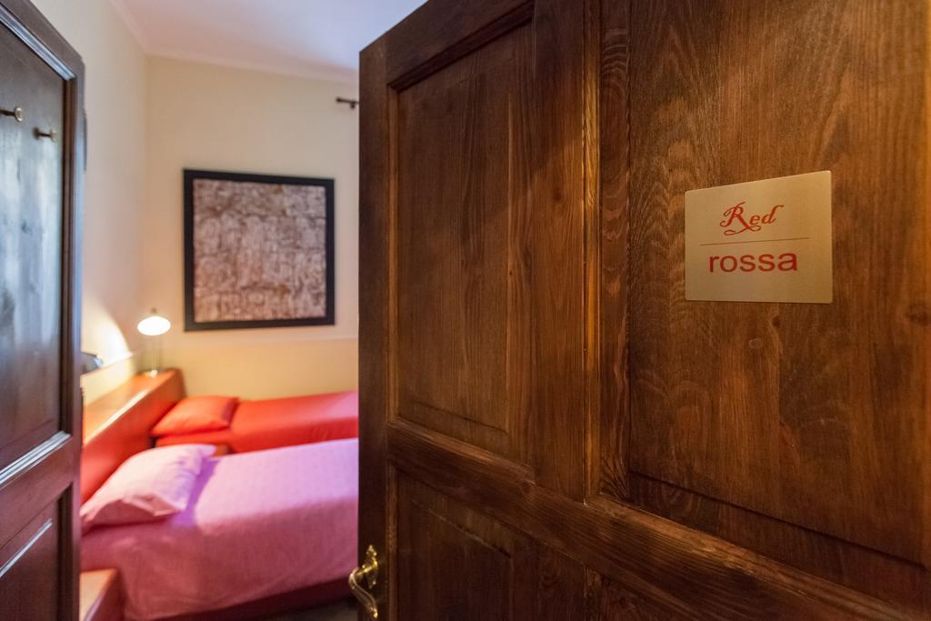 Surprising In Rome Hotel Bilik gambar